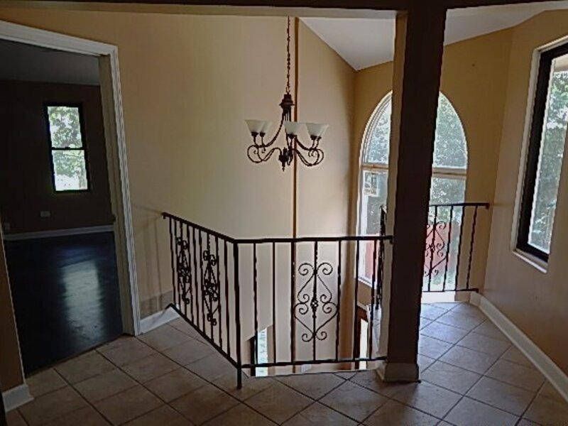 1055 W Palatine Road Palatine IL 60067