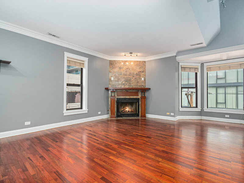 747 N Sedgwick Street Chicago IL 60654