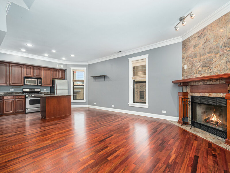 747 N Sedgwick Street Chicago IL 60654