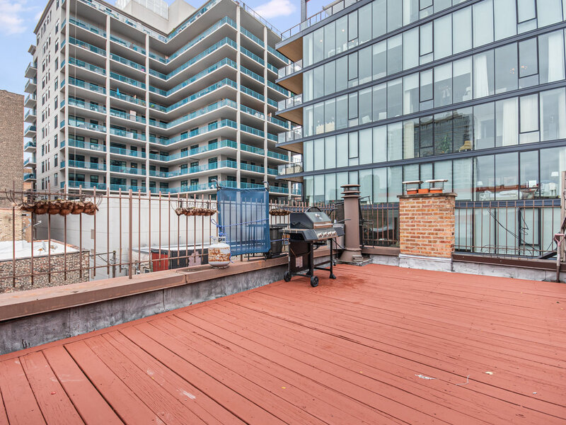 747 N Sedgwick Street Chicago IL 60654