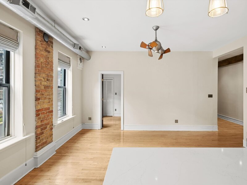 1117 W Fry Street Chicago IL 60642