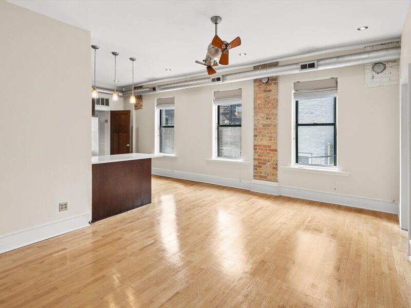 1117 W Fry Street Chicago IL 60642