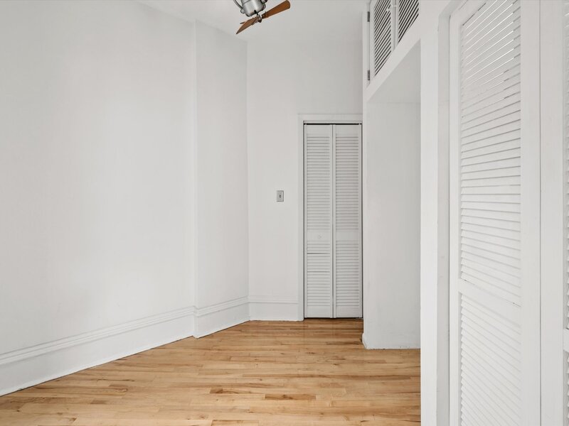 1117 W Fry Street Chicago IL 60642