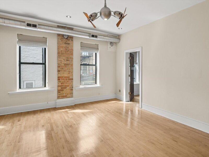 1117 W Fry Street Chicago IL 60642