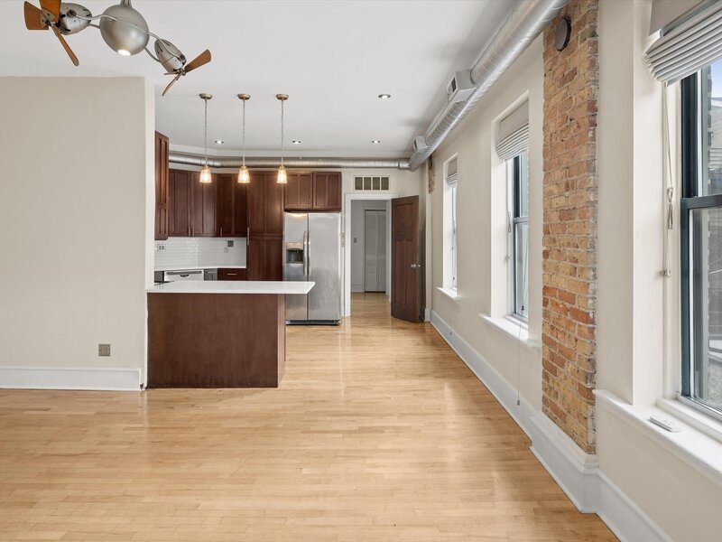 1117 W Fry Street Chicago IL 60642