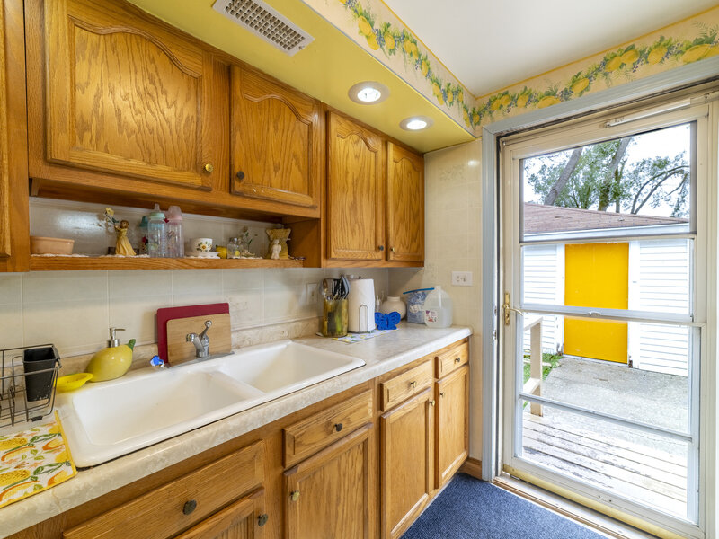 16432 Kedvale Avenue Country Club Hills IL 60478