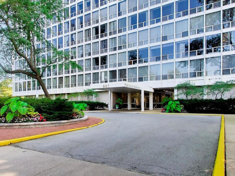 601 E 32nd Street Chicago IL 60616