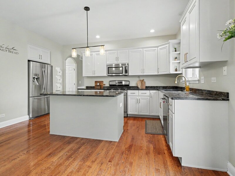911 E Butterfield Circle Shorewood IL 60404