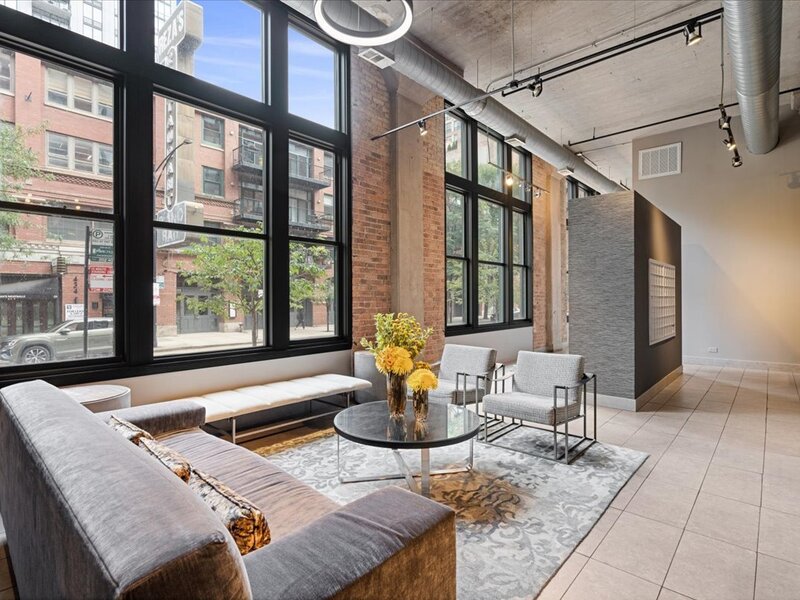 411 W Ontario Street Chicago IL 60654