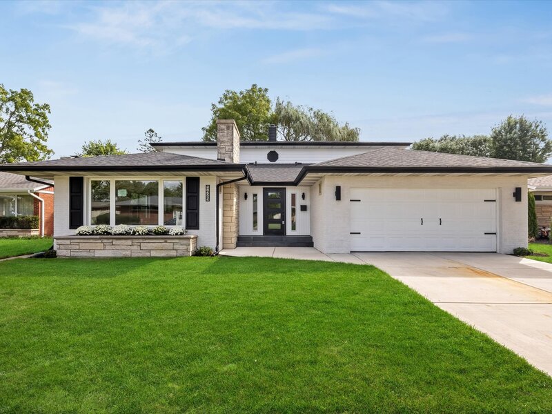 1425 Stonegate Road La Grange Park IL 60526