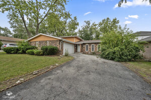 Photo of 4329 Applewood Lane Matteson IL 60443