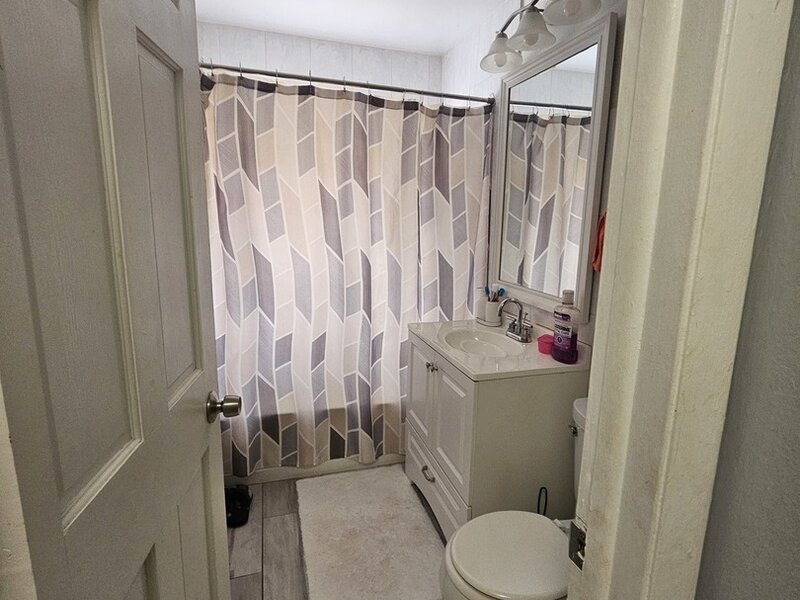 7247 N Hamilton Avenue Chicago IL 60645
