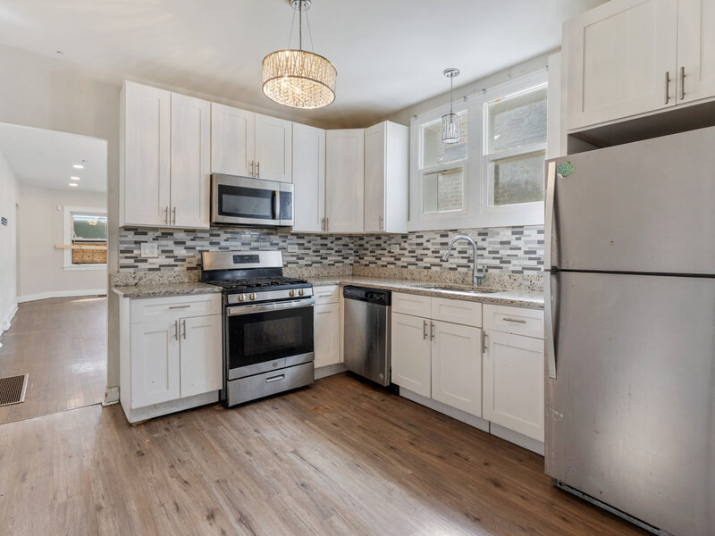 9132 S Blackstone Avenue Chicago IL 60619