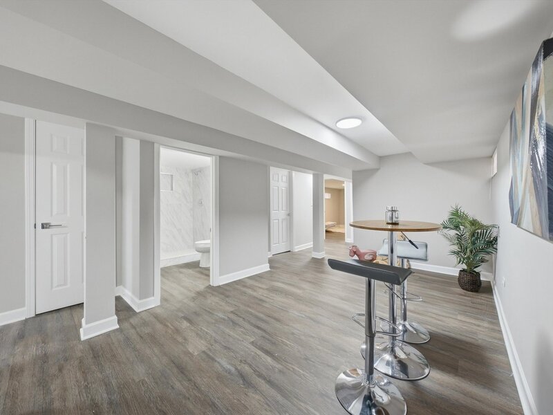8231 S Wentworth Avenue Chicago IL 60620