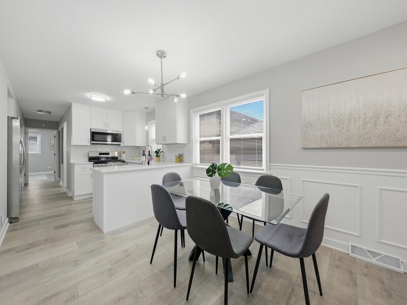 8231 S Wentworth Avenue Chicago IL 60620