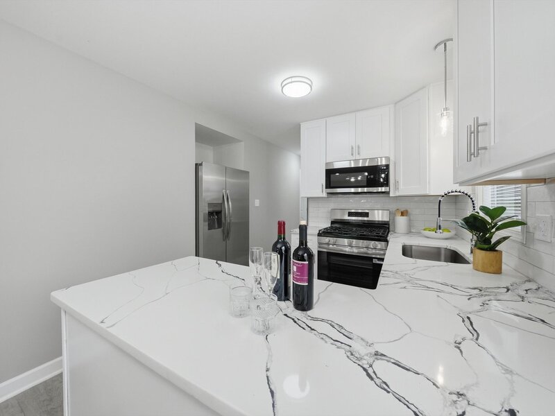 8231 S Wentworth Avenue Chicago IL 60620