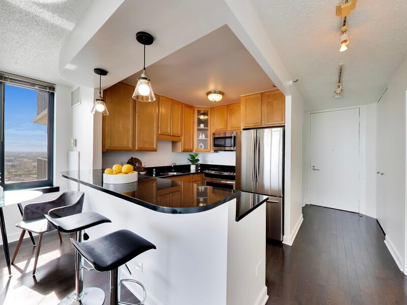 3660 N Lake Shore Drive Chicago IL 60613