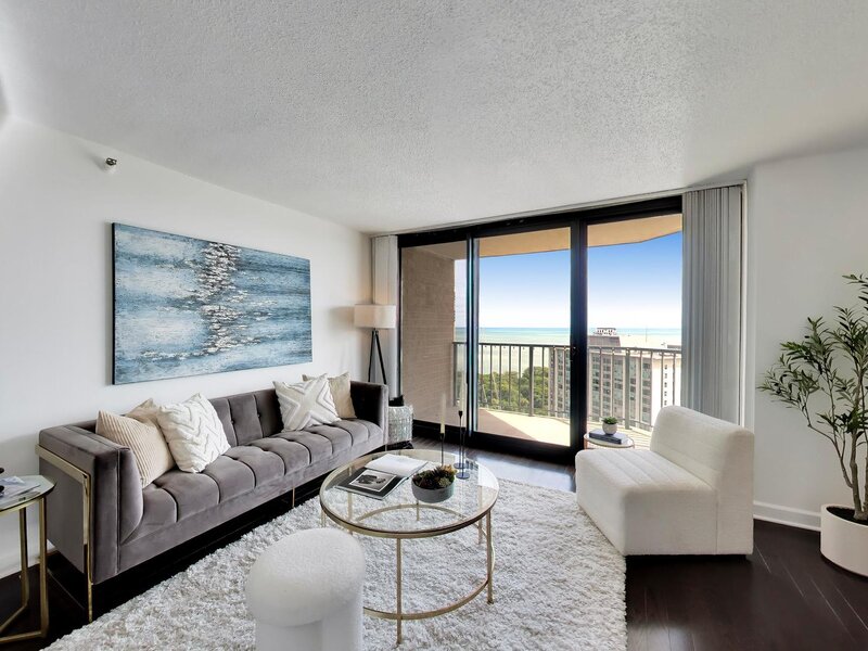 3660 N Lake Shore Drive Chicago IL 60613