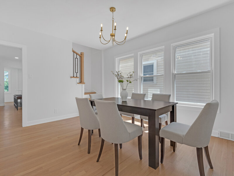 5837 N Marmora Avenue Chicago IL 60646