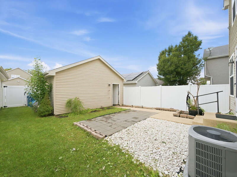 2153 Union Mill Drive Aurora IL 60503