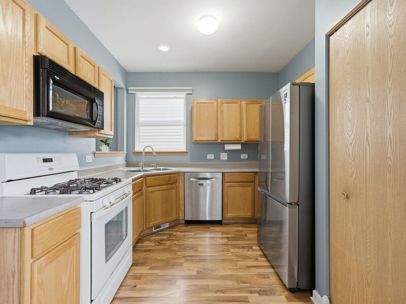2153 Union Mill Drive Aurora IL 60503