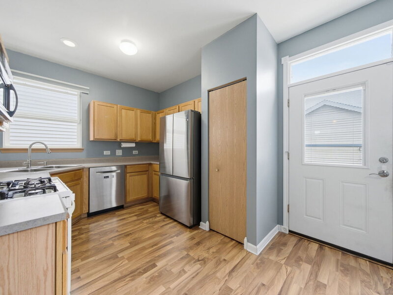 2153 Union Mill Drive Aurora IL 60503