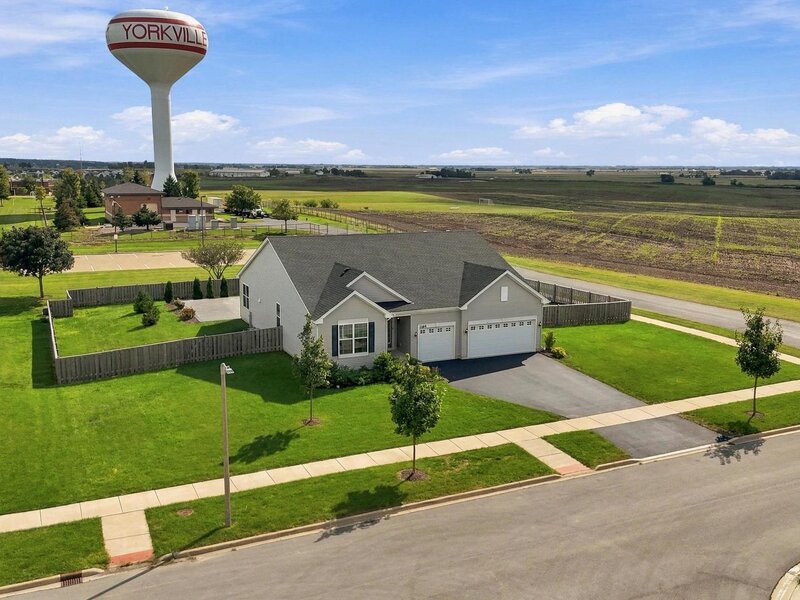 2164 Tremont Avenue Yorkville IL 60560