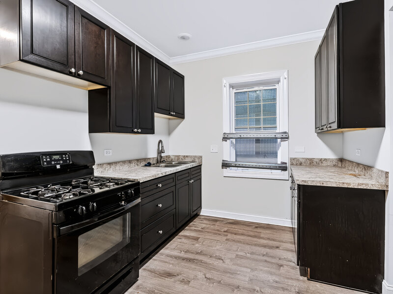 616 W 111th Street Chicago IL 60628