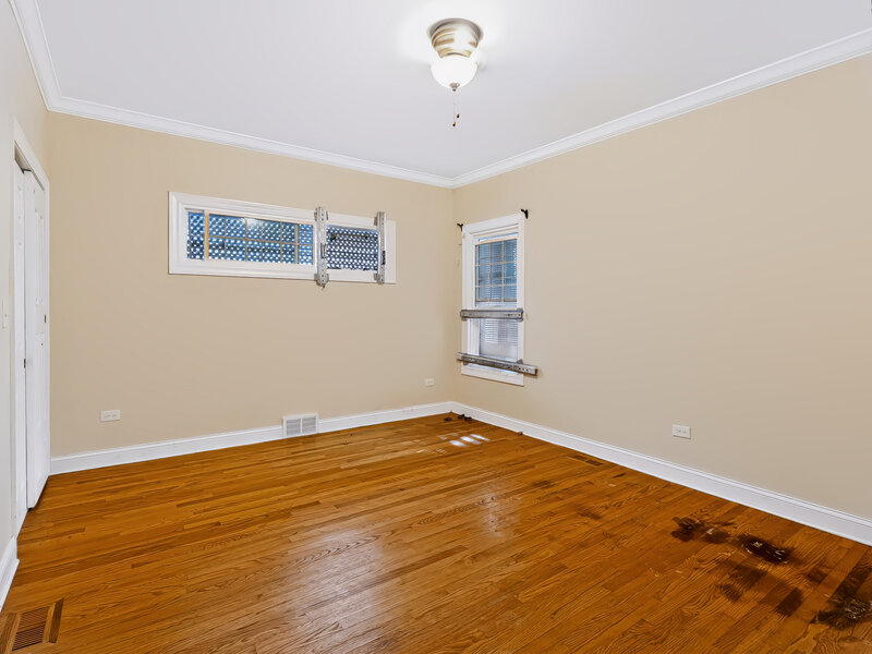 616 W 111th Street Chicago IL 60628