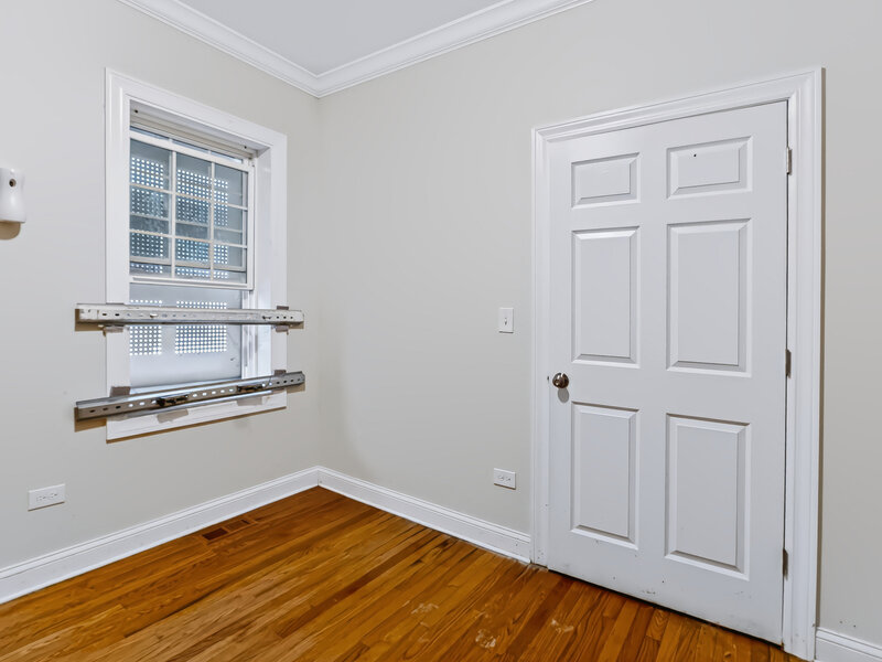616 W 111th Street Chicago IL 60628