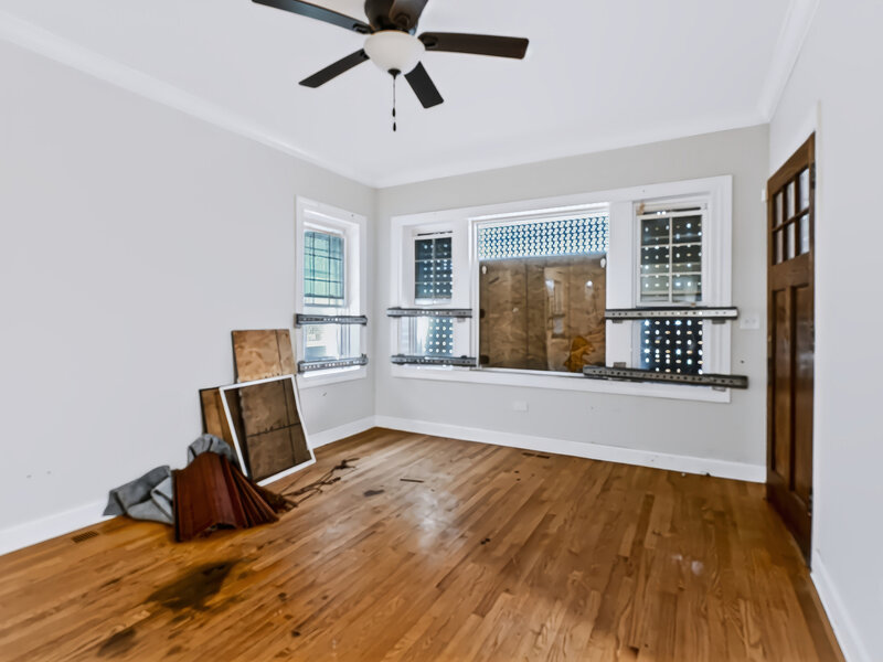 616 W 111th Street Chicago IL 60628