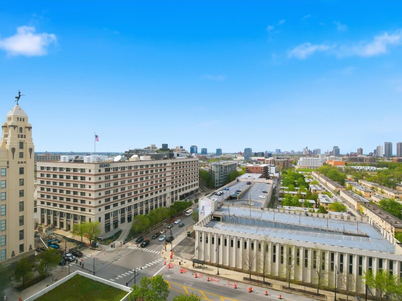 500 W Superior Street Chicago IL 60654