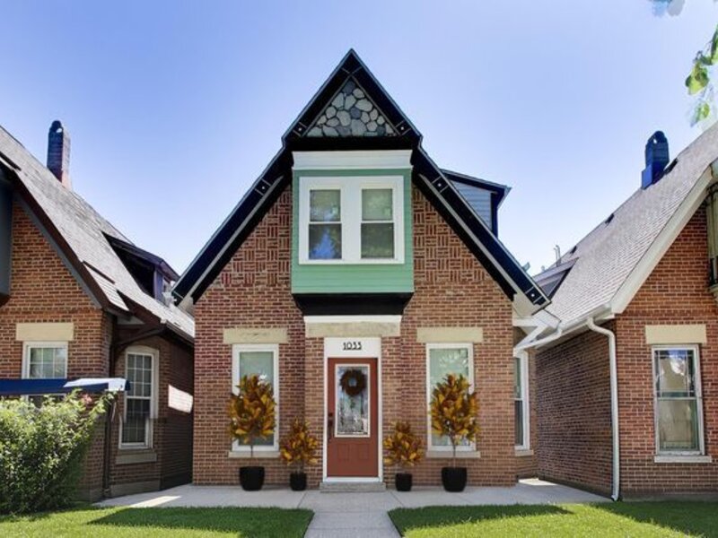 1033 S Claremont Avenue Chicago IL 60612
