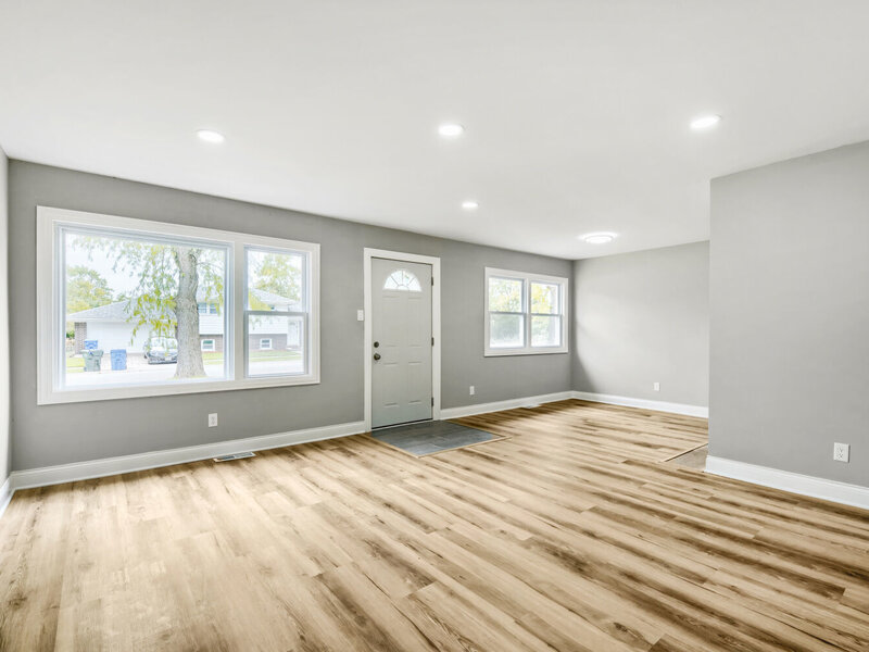 615 W 16th Place Chicago Heights IL 60411