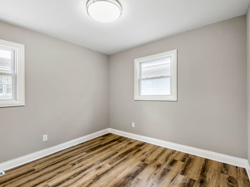 615 W 16th Place Chicago Heights IL 60411