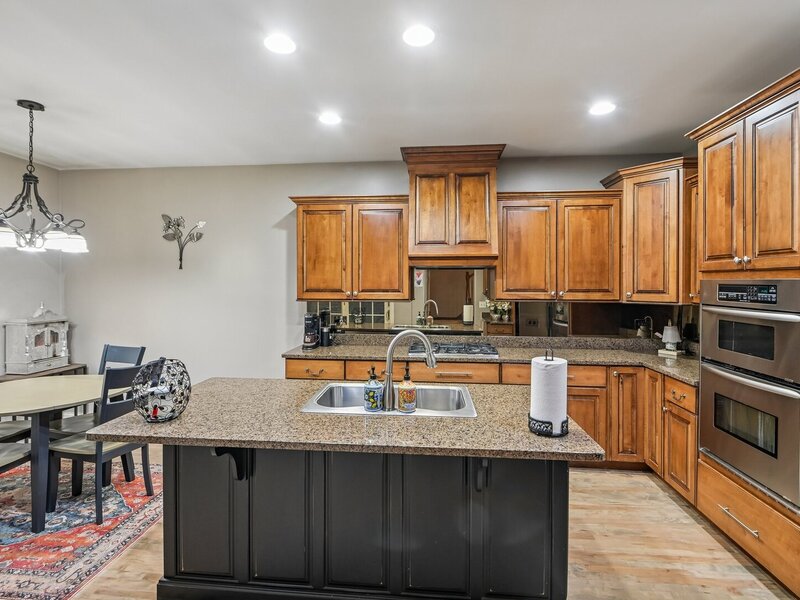 343 Arbor Glen Boulevard Schaumburg IL 60195