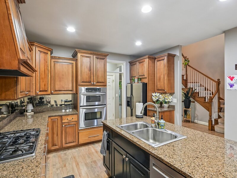 343 Arbor Glen Boulevard Schaumburg IL 60195