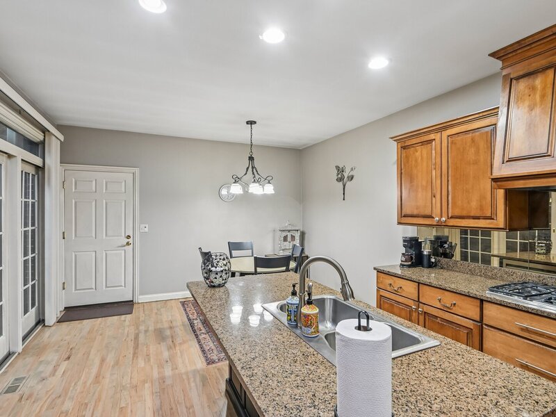 343 Arbor Glen Boulevard Schaumburg IL 60195