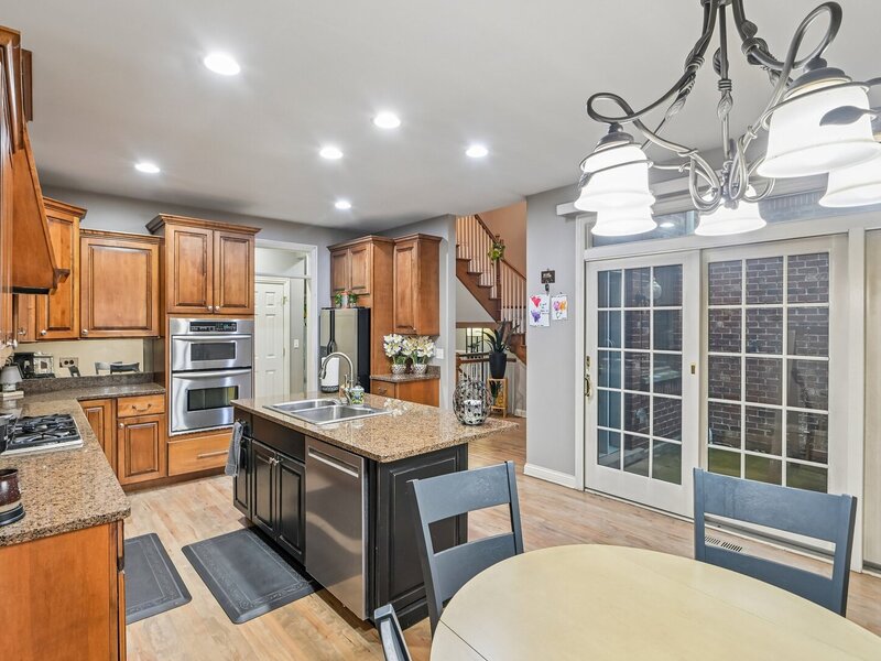 343 Arbor Glen Boulevard Schaumburg IL 60195
