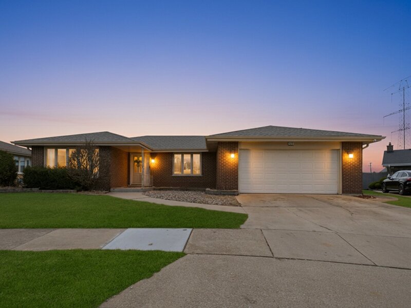 7545 Halesia Court Orland Park IL 60462