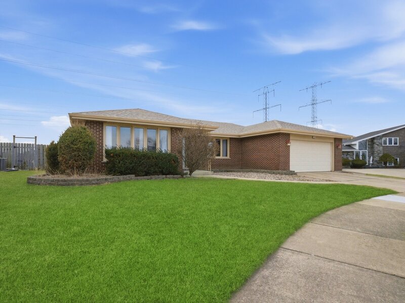 7545 Halesia Court Orland Park IL 60462