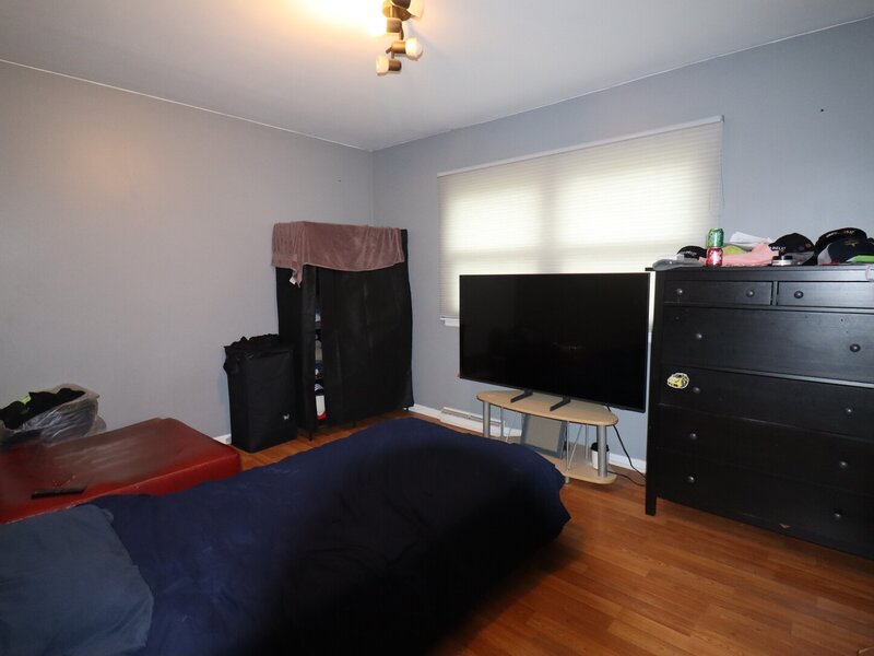 348 Cherrywood Road Buffalo Grove IL 60089