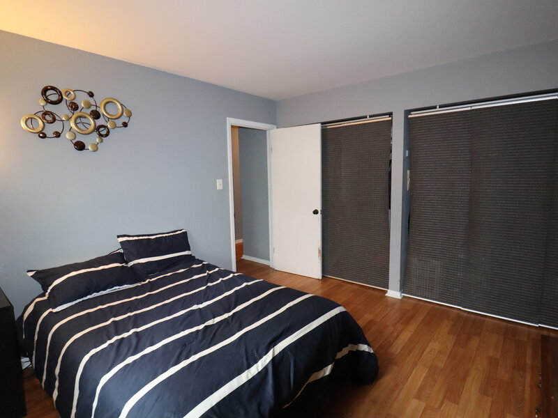 348 Cherrywood Road Buffalo Grove IL 60089