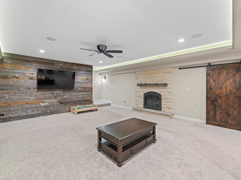 208 Sawgrass Drive Palos Heights IL 60463