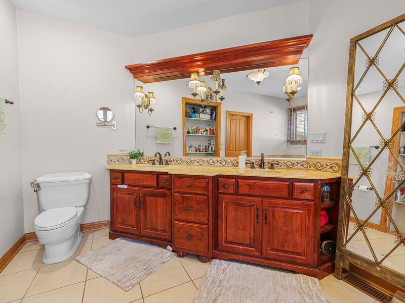 208 Sawgrass Drive Palos Heights IL 60463