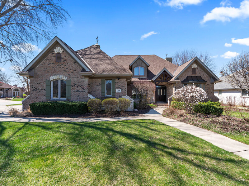 208 Sawgrass Drive Palos Heights IL 60463