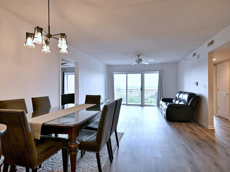 1 N Beacon Place La Grange IL 60525