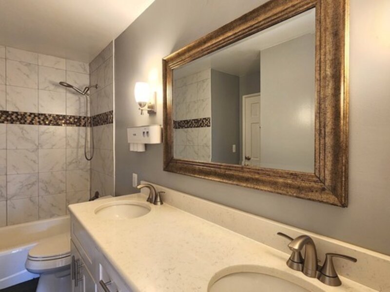 132 N Kitson Drive Palatine IL 60074