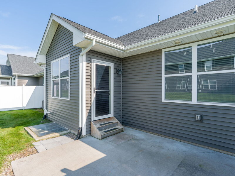 3044 Mary Leigh Drive Bettendorf IA 52722