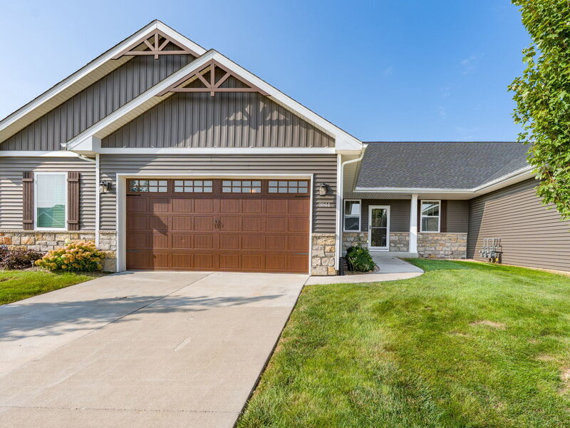 3044 Mary Leigh Drive Bettendorf IA 52722